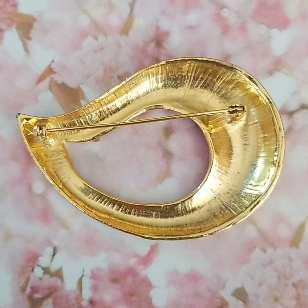 Vintage Mid Century Goldtone Teardrop Brooch Pin - Picture 6 of 11